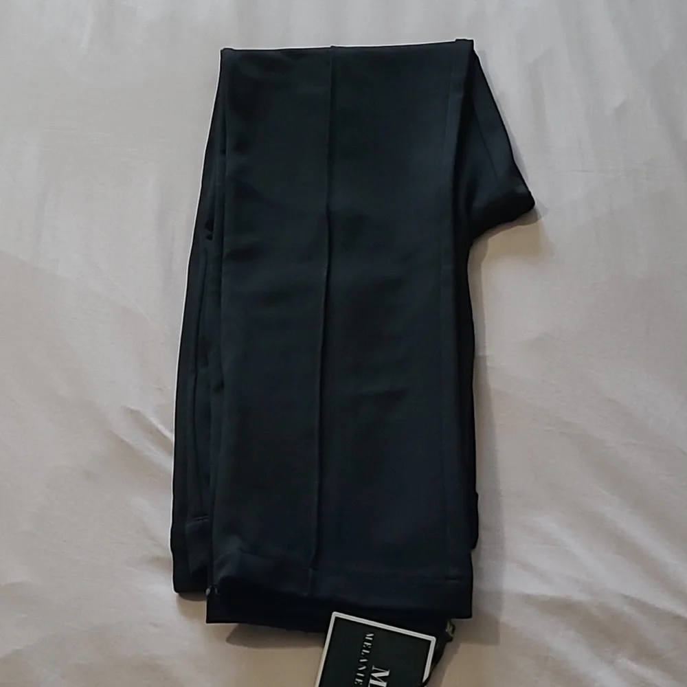 Melanie Lyne Black Pintuck Straight-Leg Pants Size Medium - Picture 2 of 8